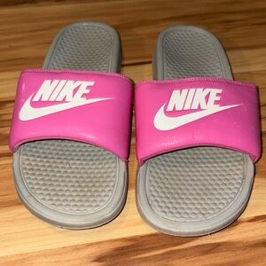 Nike slides